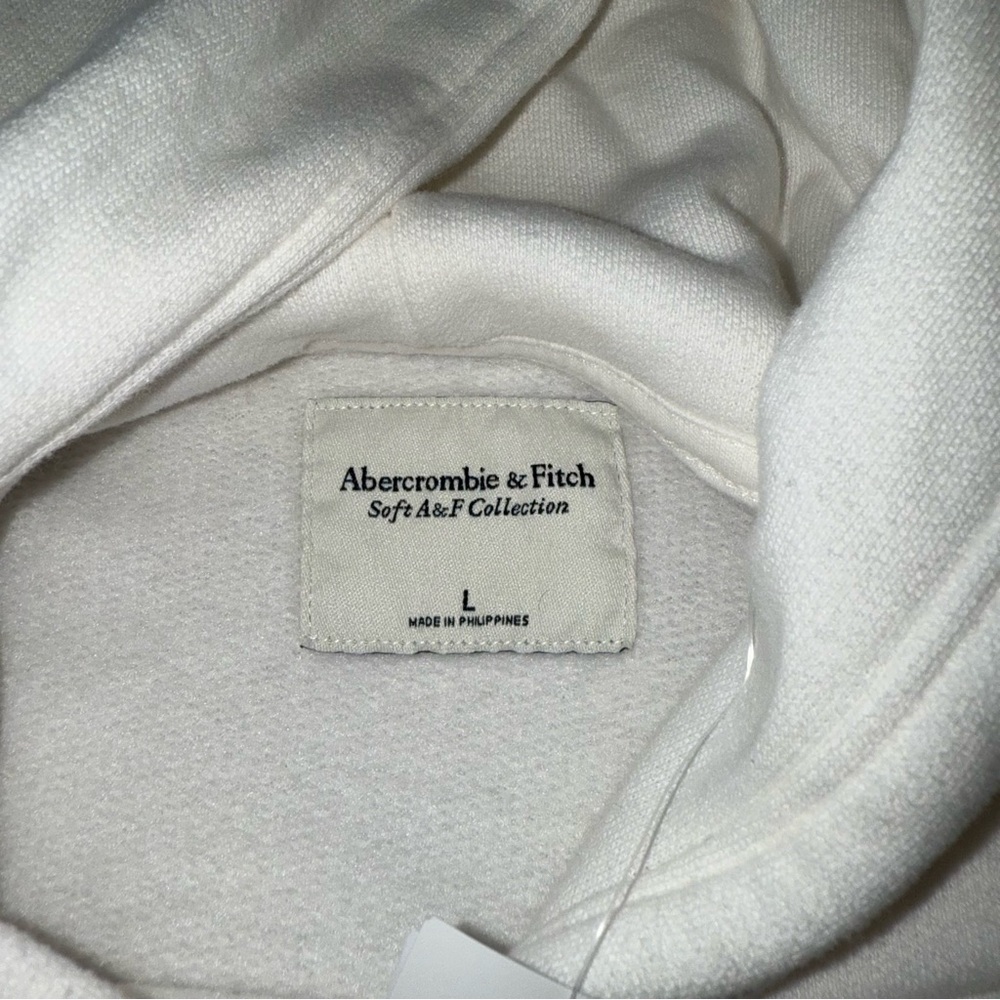 Abercrombie & Fitch - Soft AF White Hoodie - Large, NWT - Picture 4 of 4
